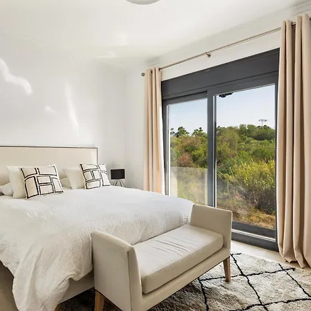 Banus - - Just A Few Steps From The Port-beach Villa Marbella