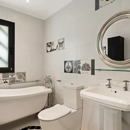 Banus - - Just A Few Steps From The Port-beach Marbella